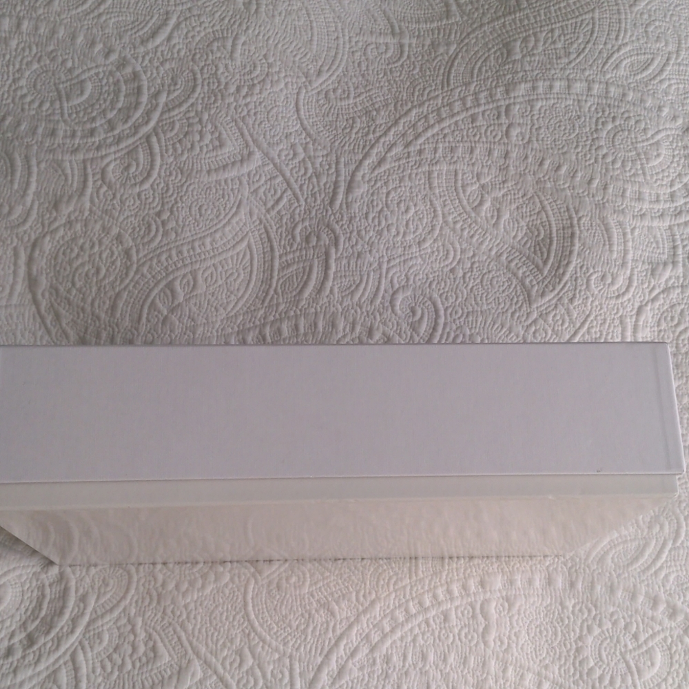 Victoria Beckham Box - Picture 4 of 8
